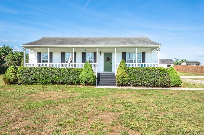 203 Pond Dr, Dunnsville, VA 22454 - photo 1