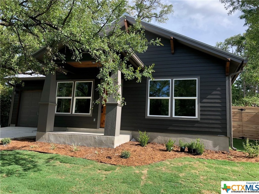 917 N Loop St, San Marcos, TX 78666 - photo 1