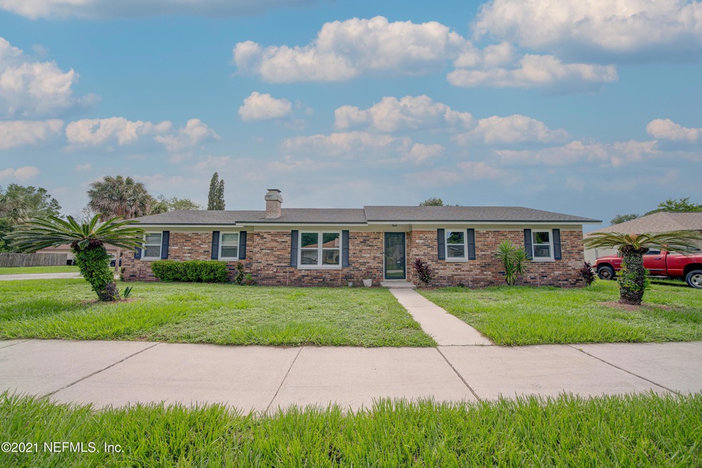 2570 Sandusky Ave E, Jacksonville, FL 32216 - photo 1