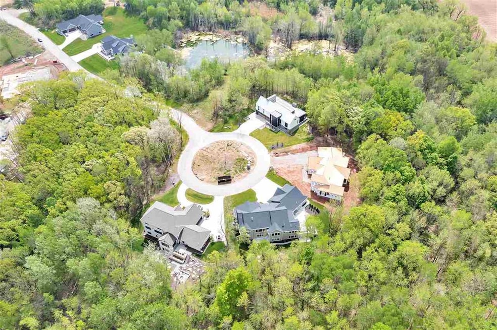 1618 Trinity Ridge Cir, de Pere, WI 54115 - photo 1