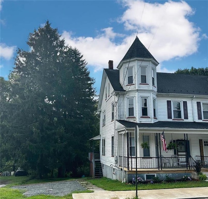 332 South St, Jim Thorpe, PA 18229 - photo 1