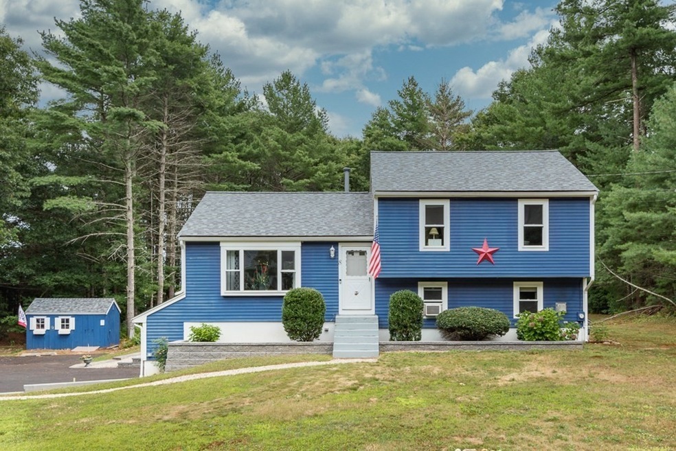 8 Ann Way, Carver, MA 02330 - photo 1