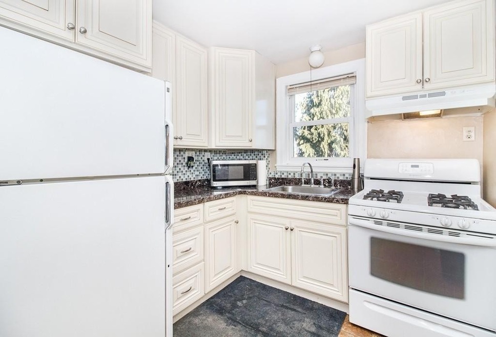 60 Ashland St unit 2, Dorchester, MA 02122 - photo 1