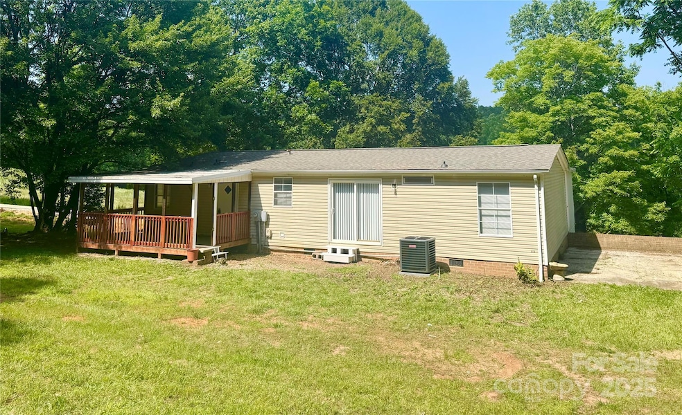 121 C & K Dr unit 60, Taylorsville, NC 28681 - photo 1
