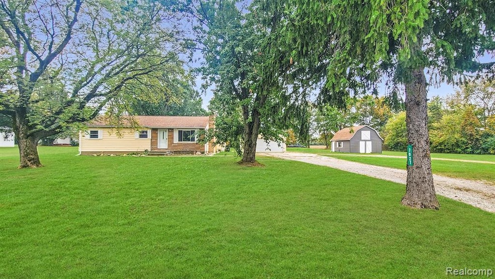 7027 Randee St, Flushing, MI 48433 - photo 1