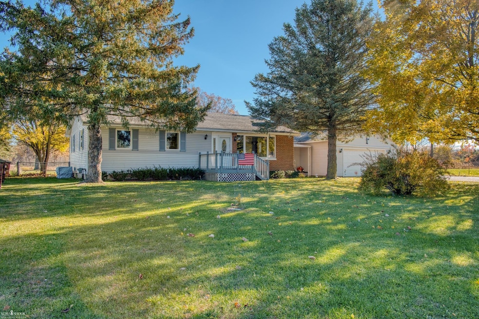 200 N Dutcher St, Corunna, MI 48817 - photo 1