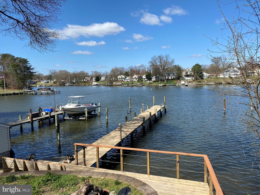 7814 Renshaw Rd, Pasadena, MD 21122 - photo 1