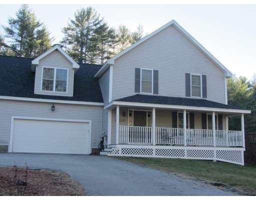 1161 Mammoth Rd, Pelham, NH 03076 - photo 1