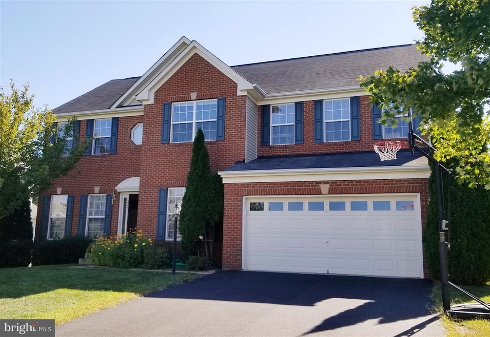 12171 Rain Slicker Place, Nokesville, VA 20181 - photo 1