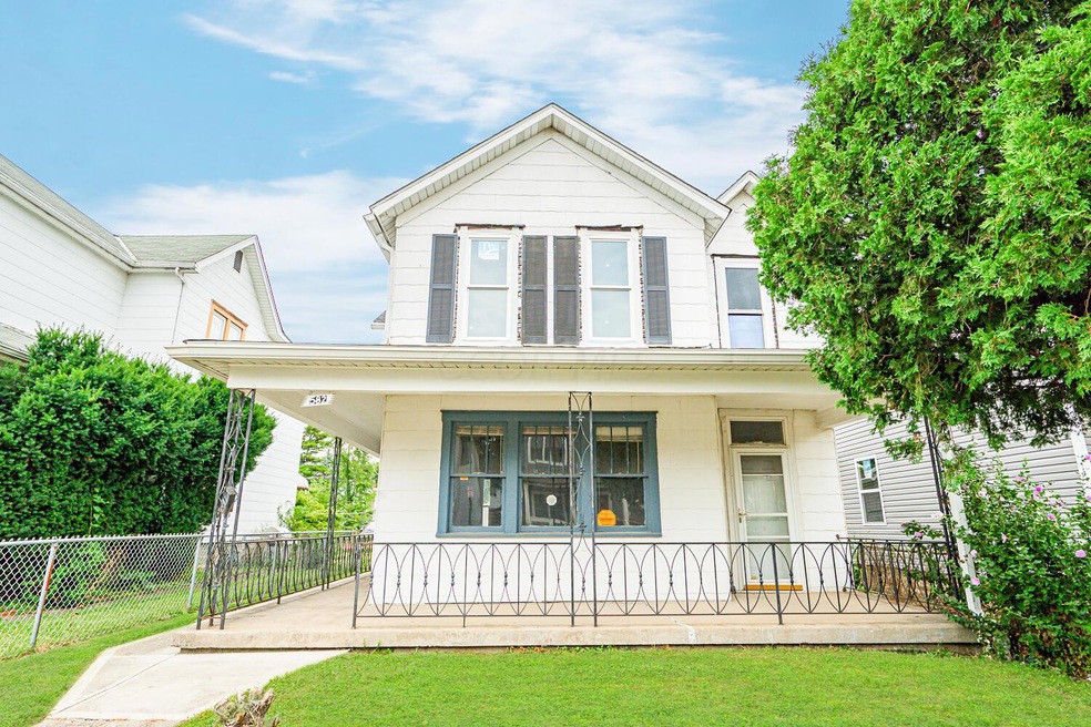 582 Siebert St, Columbus, OH 43206 - photo 1