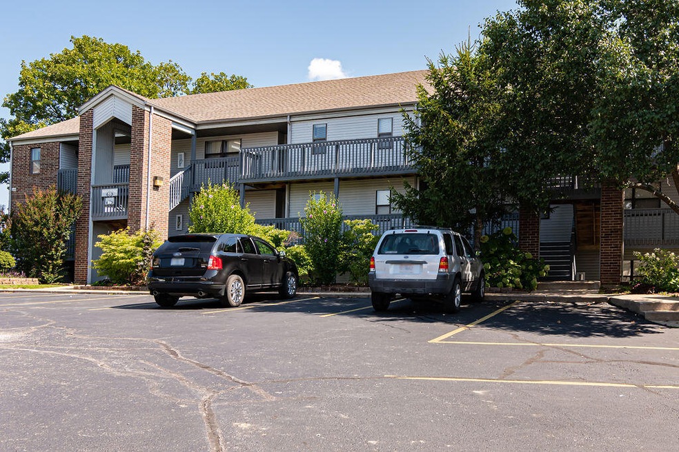 186BunkerRidgeUnit7BransonMO_-2