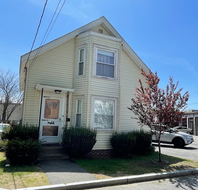 15 Green St, Reading, MA 01867 - photo 1
