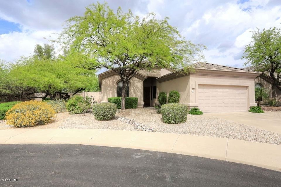 8820Front Corner View