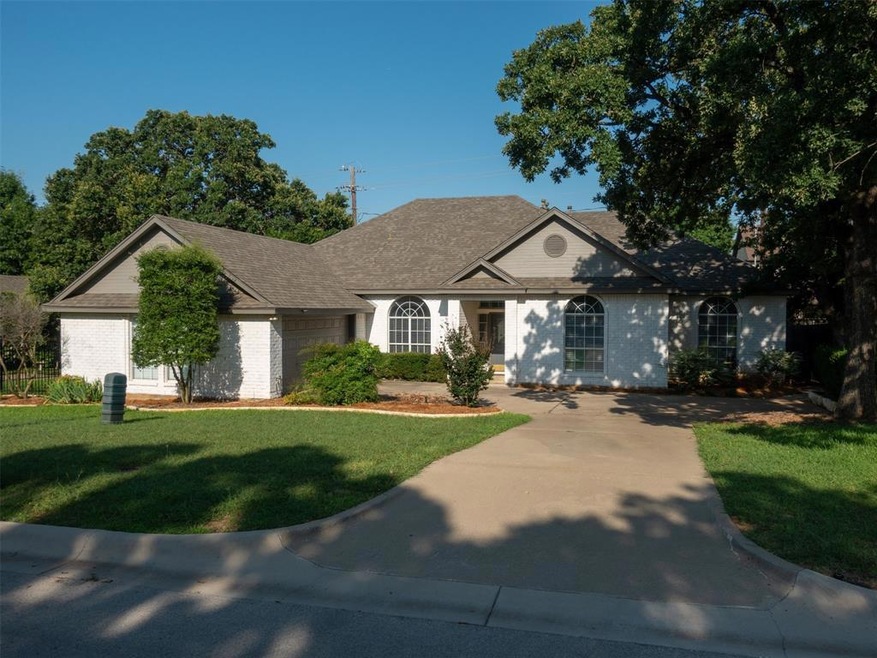 3006 Oakhurst St, Denton, TX 76210 - photo 1