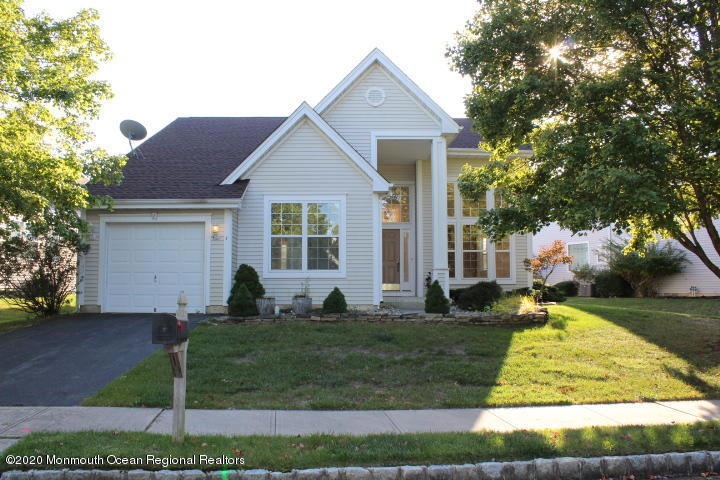 7 Sandy Bottom Ln, Barnegat, NJ 08005 - photo 1