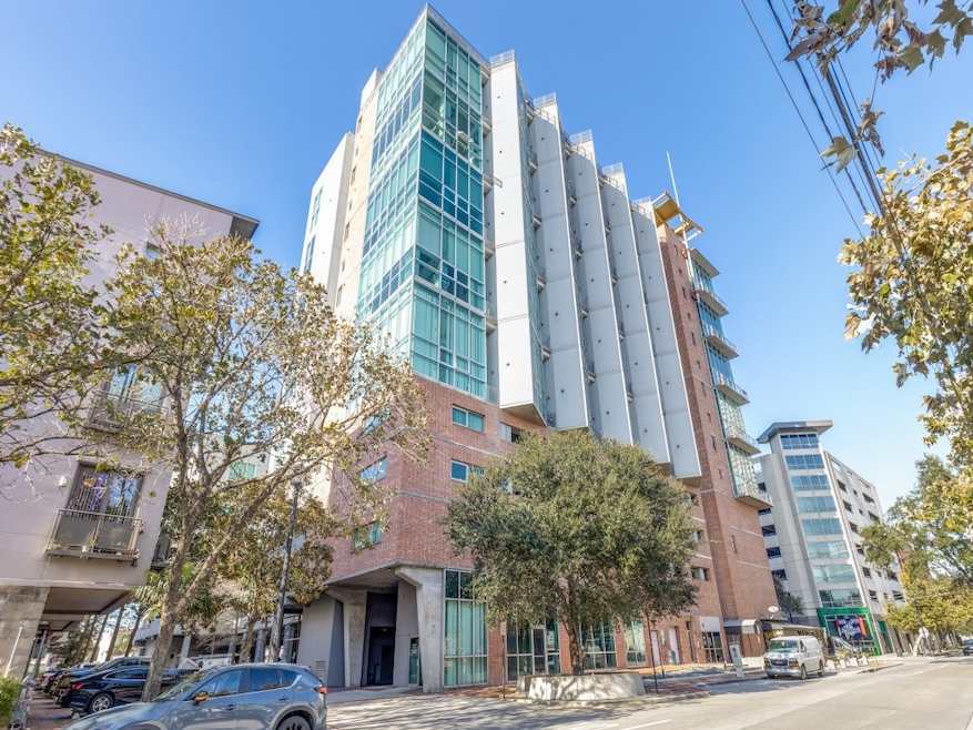 Rise Lofts unit 13438, Houston, TX 77002 - photo 1