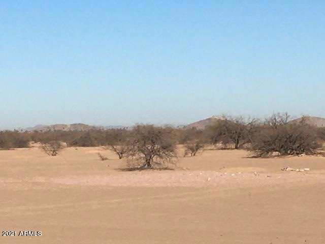 Eloy parcel 5