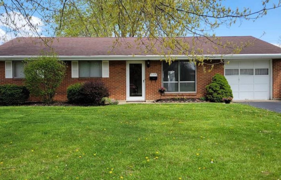 2104 Virginia Ave, Lima, OH 45801 - photo 1