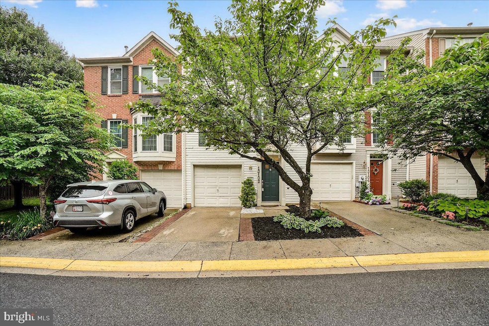 13102 Alpine Dr, Germantown, MD 20874 - photo 1