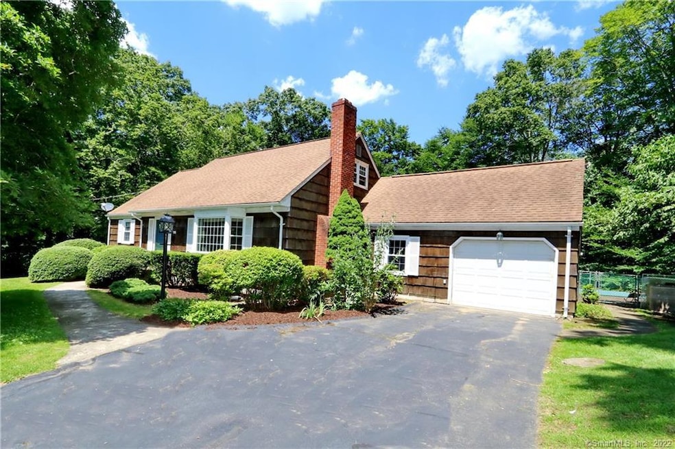 89 Pine Knob Terrace, Milford, CT 06461 - photo 1