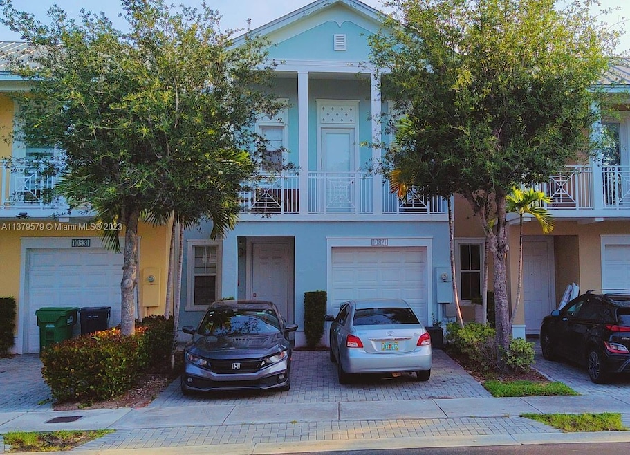 10821 NW 75th St, Doral, FL 33178 - photo 1