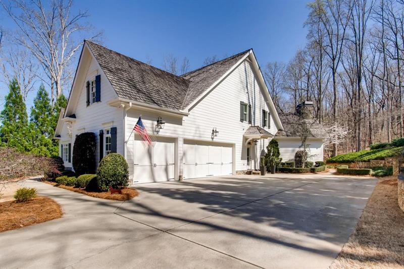 13215 Owens Way, Alpharetta, GA 30004 - photo 1
