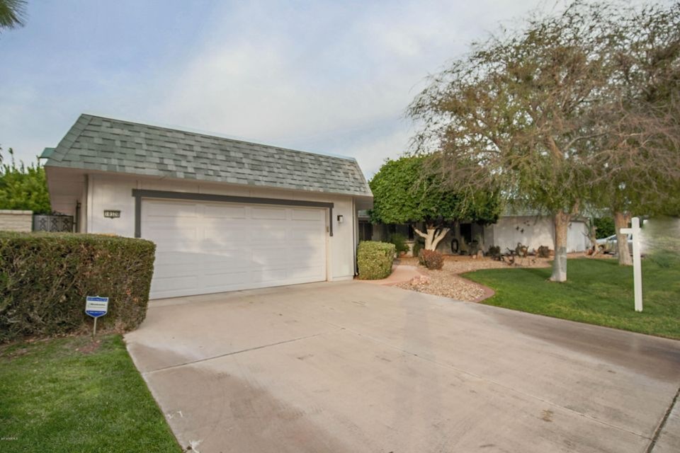 10320 W Loma Blanca Dr Sun City AZ 85381