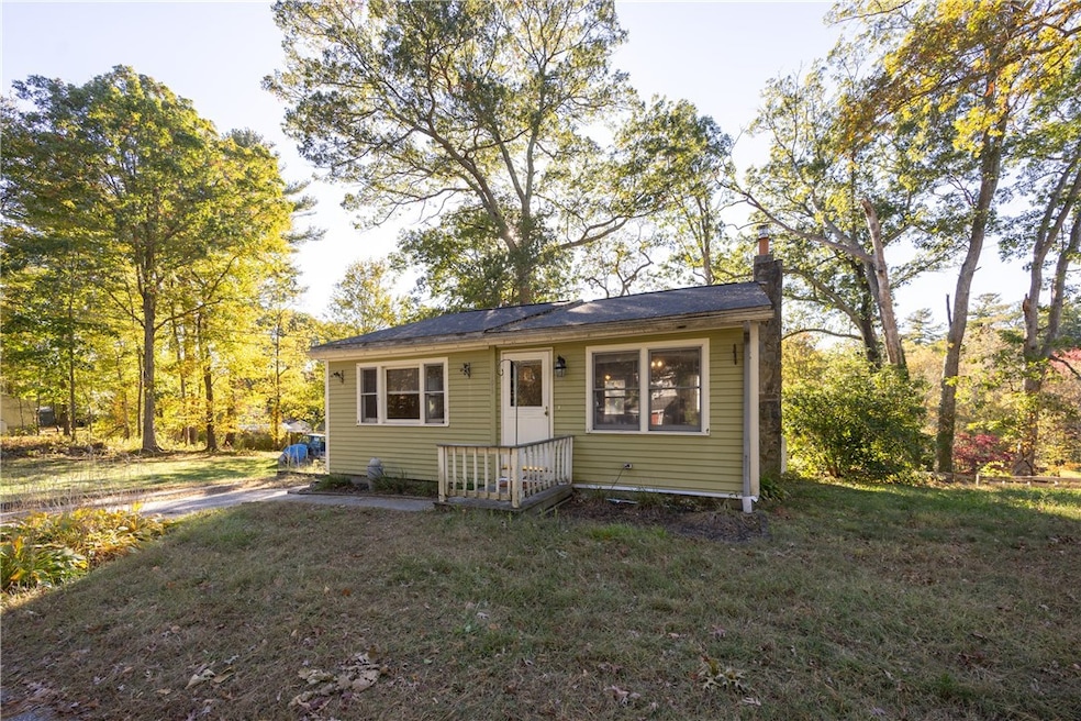 106 Echo Rd, Chepachet, RI 02814 - photo 1