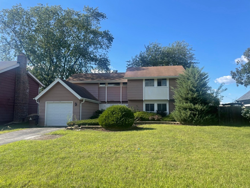 3212 Charlemagne Ave, Hazel Crest, IL 60429 - photo 1