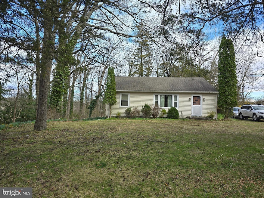 213 Simmons Rd, Perkiomenville, PA 18074 - photo 1