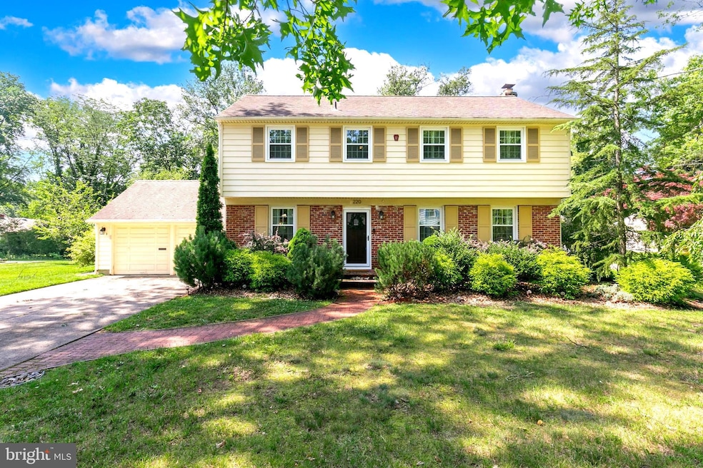 Sold $574,000 • Co-Listing Agent