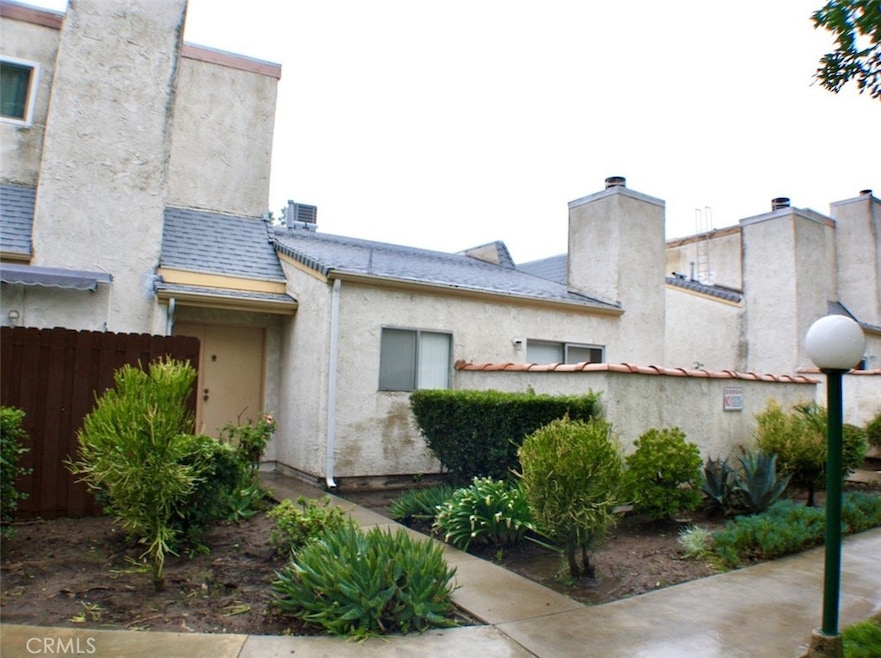 21015 Gresham St, Canoga Park, CA 91304 - photo 1