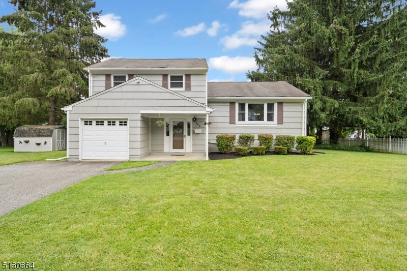 103 Countryside Dr, Hackettstown, NJ 07840 - photo 1