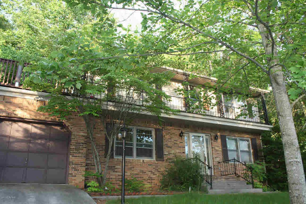 2012 Carroll Dr, Blacksburg, VA 24060 - photo 1