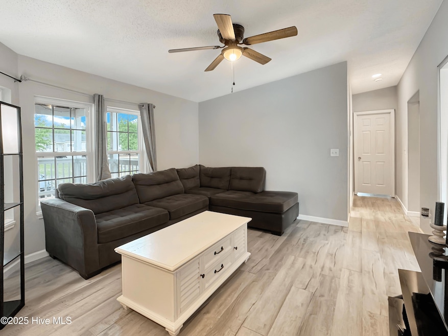 For Sale $389,900 • Co-Listing Agent