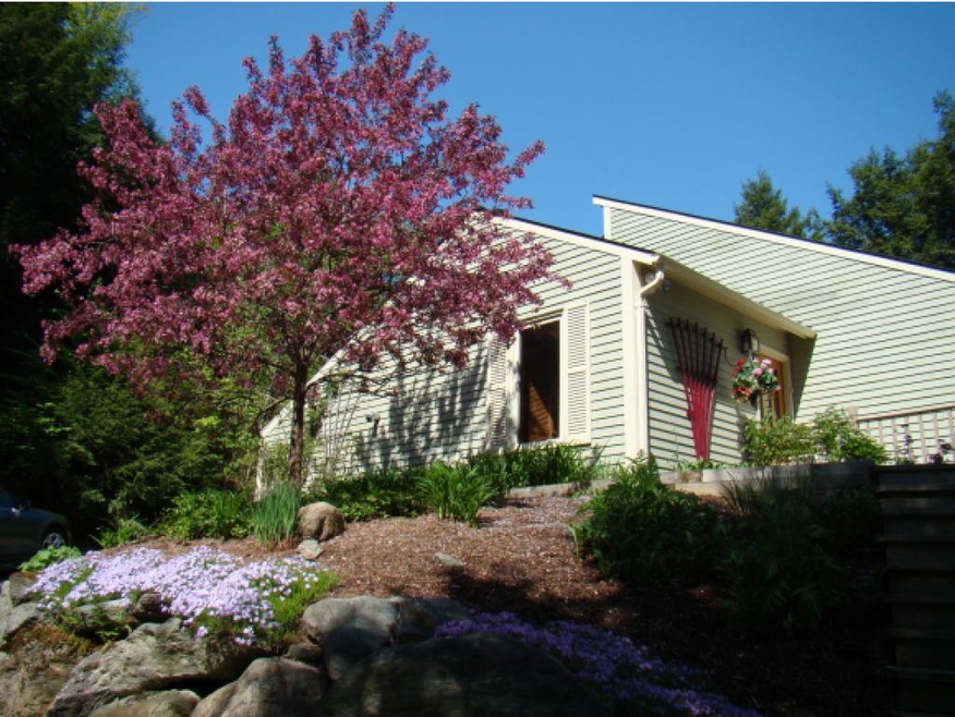 301 Winterbird Rd, Stowe, VT 05672 - photo 1