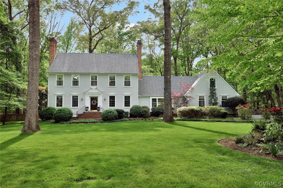 Welcome to 13841 Grey Friars Lane!