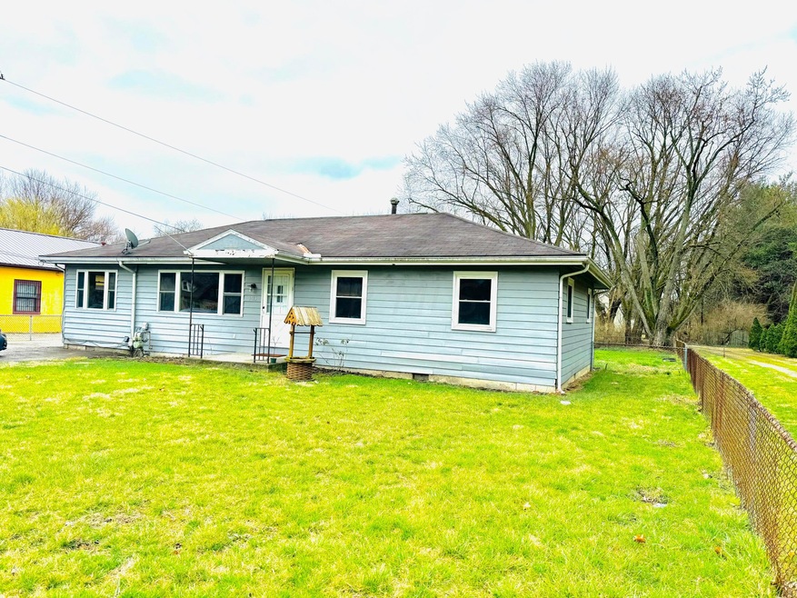 1015 Hart Rd