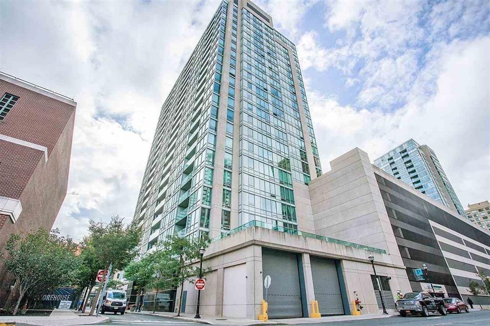 The Shore Club unit 1803, Jersey City, NJ 07310 - photo 1