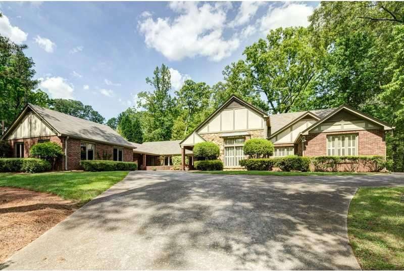 Exterior Front. This home sit beautifully on the l