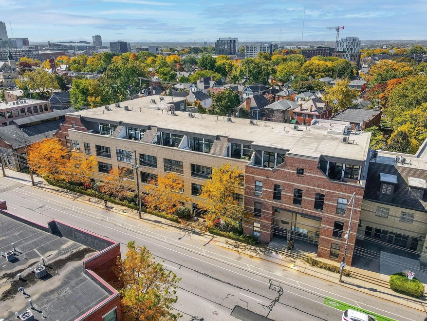 825 N Fourth St-4