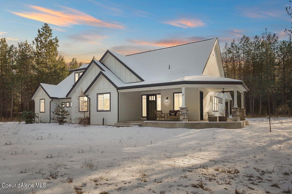 5718 W Sparrowhawk Dr, Rathdrum, ID 83858 - photo 1