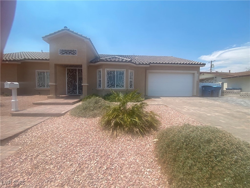 unlisted-address, Las Vegas, NV 89169 - photo 1