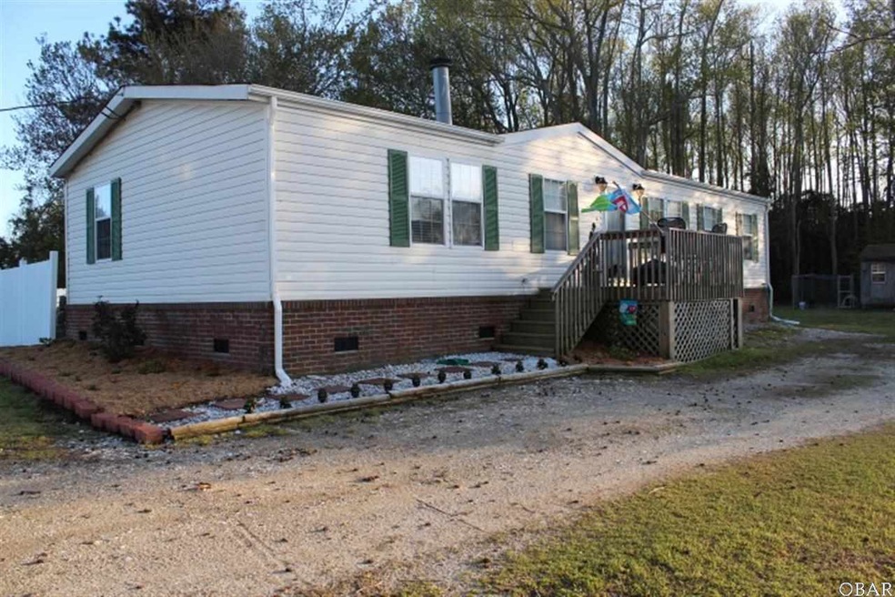 950 Aydlett Rd, Aydlett, NC 27916 - photo 1