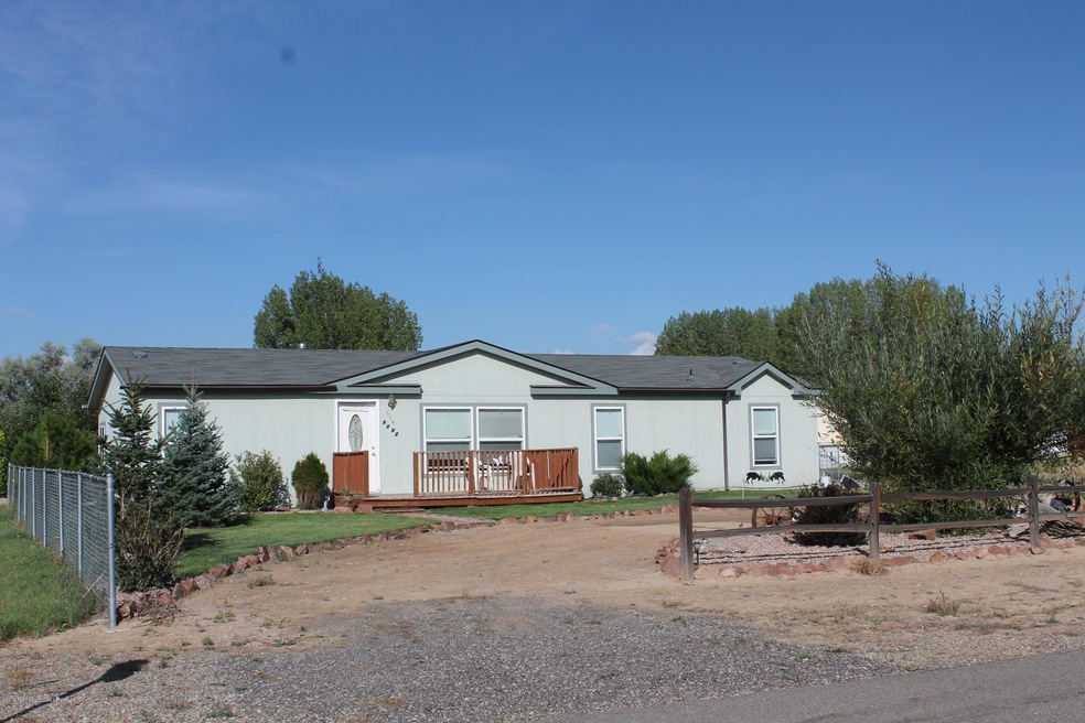 594 S Labarge St, Labarge, WY 83123 - photo 1