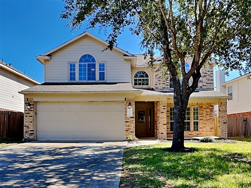 31726 Royal Woods Ct, Conroe, TX 77385 - photo 1