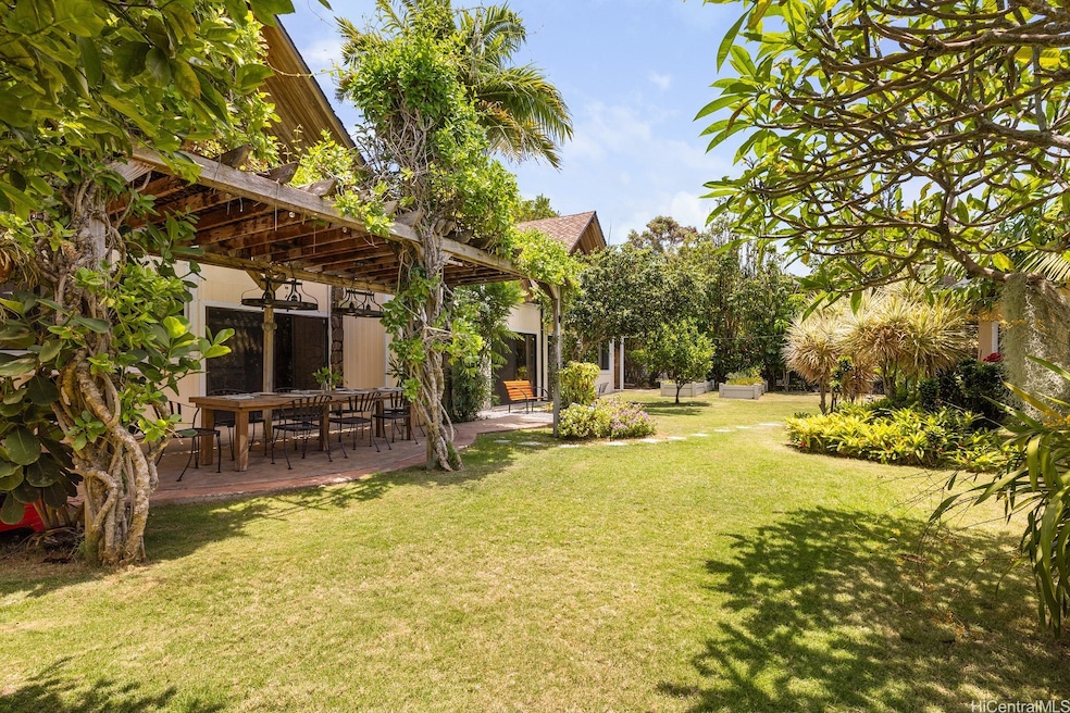 A spacious backyard filled with a dreamy atmospher