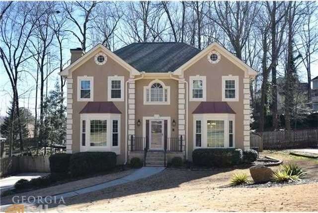 3-Sides Hardcoat Stucco!  Architectural Shingles &