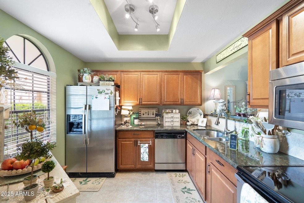 11-web-or-mls-PML07114