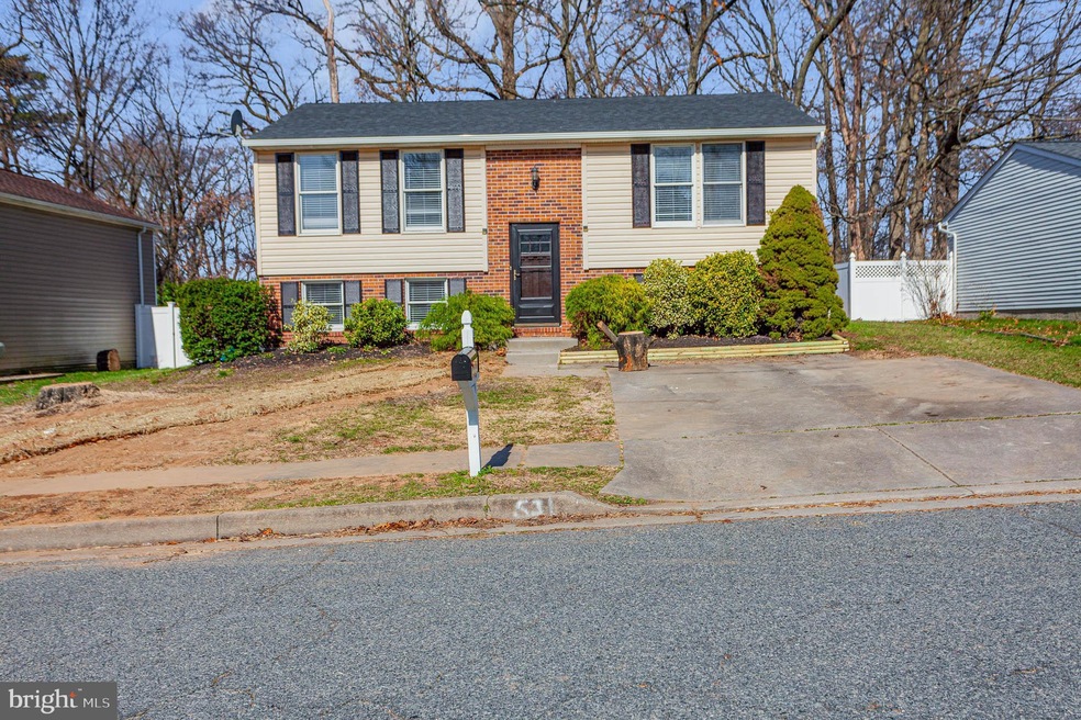 531 Fuselage Ave, Essex, MD 21221 - photo 1